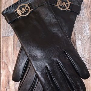 Michael Kors gloves